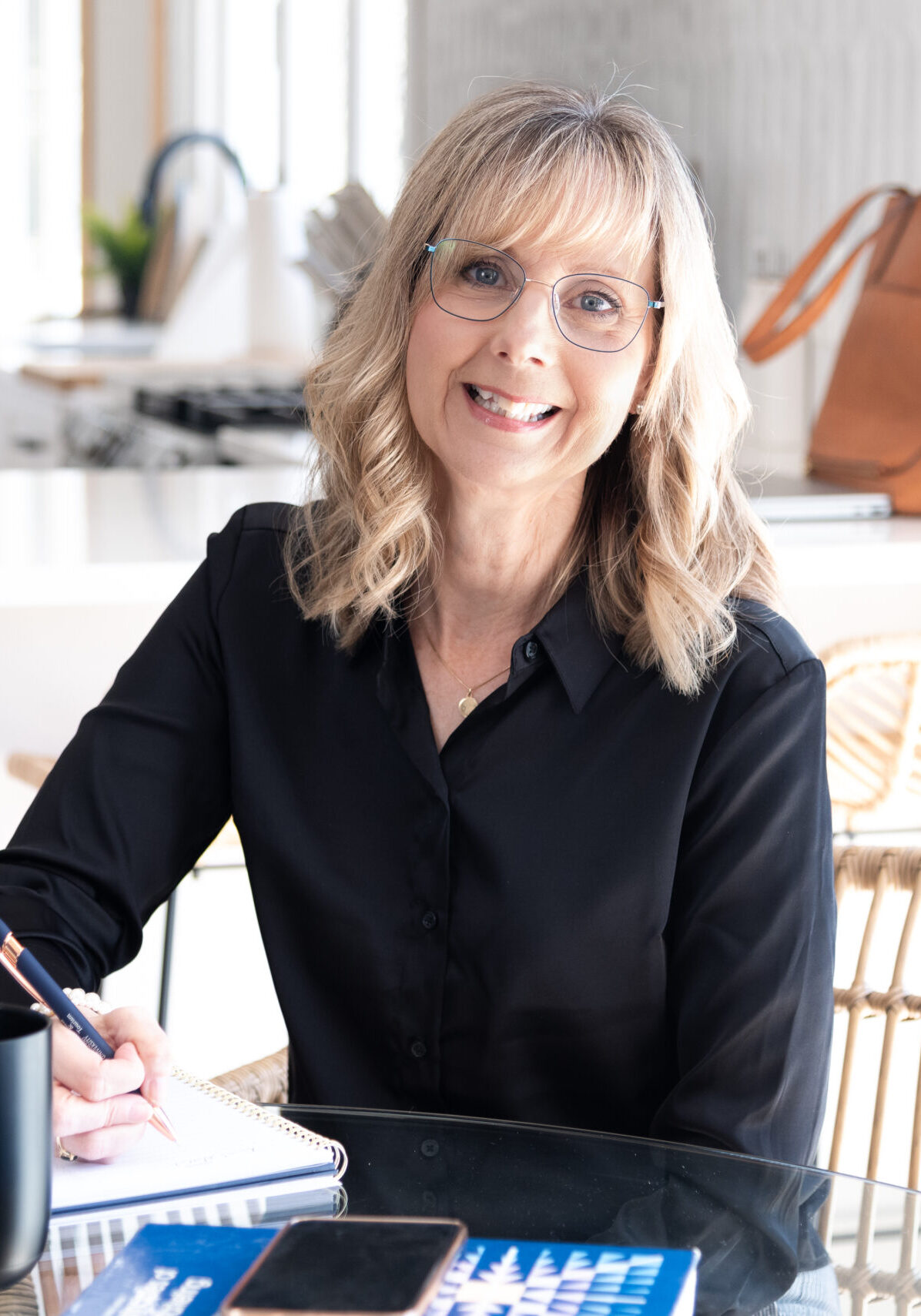 Nicole Gallant, Marketing Strategist for Consultants in Canada.